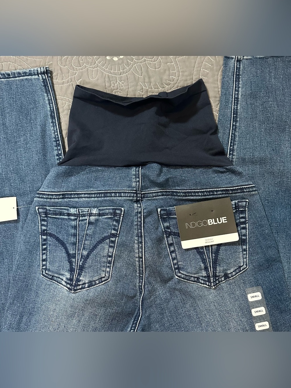 Indigo Blue Maternity Skinny Jeans NWT Size Small